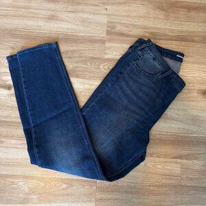 Old Navy High-Rise Wow Straight Jeans 16 Long